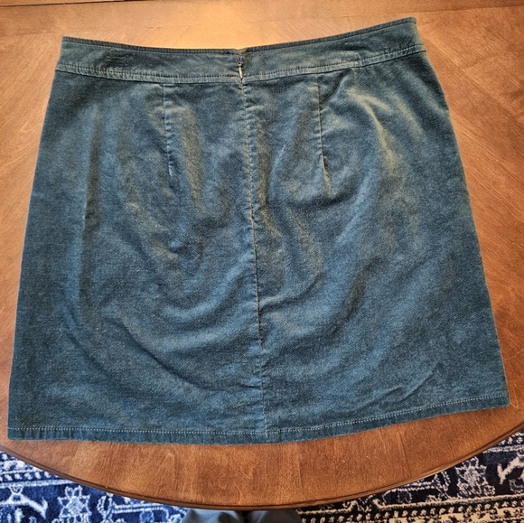 LOFT Dark Teal Green Velveteen Mini Skirt - Picture 3 of 11